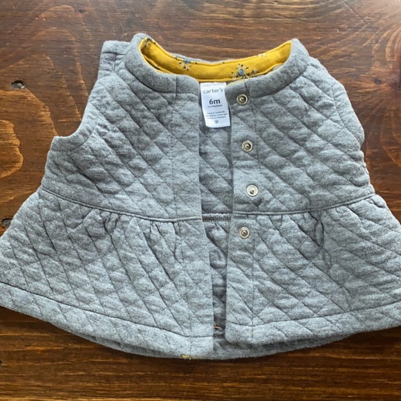 Quilted Gray Vest - Picture 1 of 3